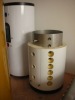 Pressurized water tank